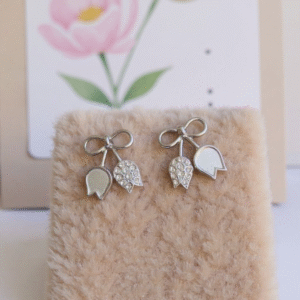 Tulip Stud Earrings