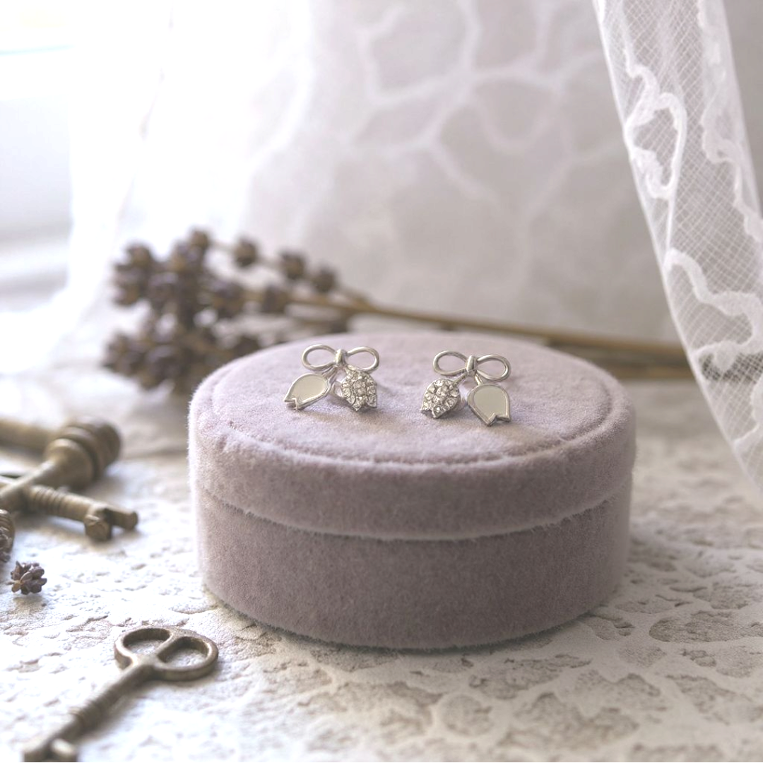 Tulip Stud Earrings - Image 2