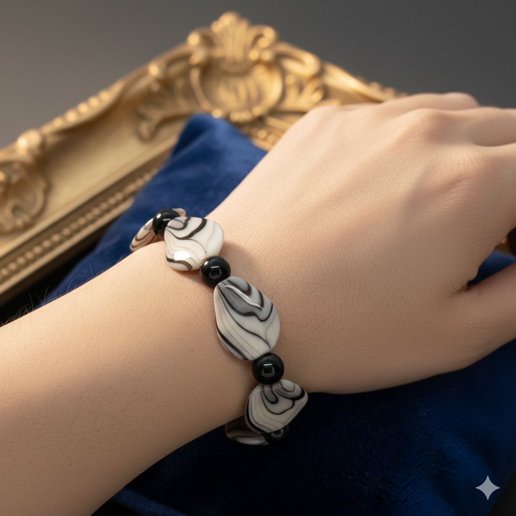 Artisanal Marbled Teardrop & Onyx-Style Beaded Bracelet - Image 2